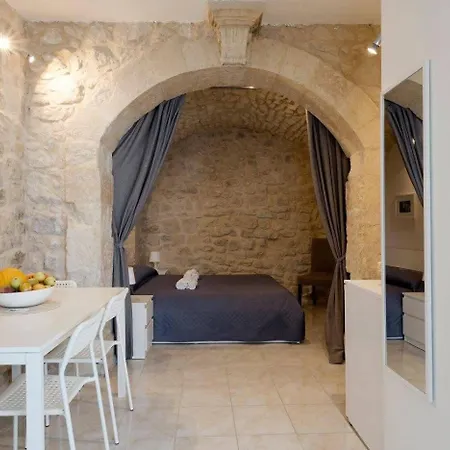 Apartment Casa Nerina In Centro